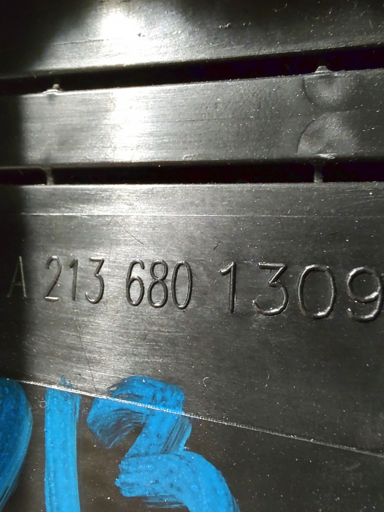 фото №9, Mercedes 213 w213 бардачок пасажира a2136801309 a0009069604