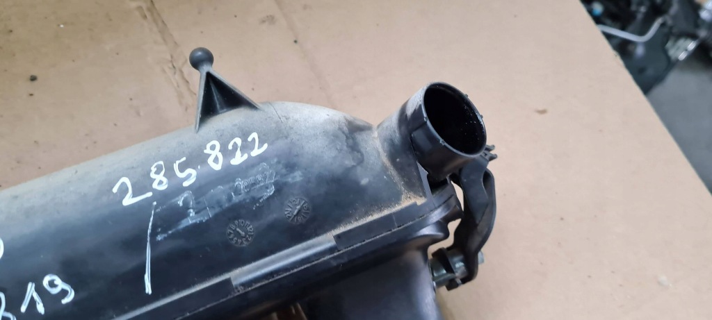 Maserati quattroporte vi колектор впускний  повітря 3.8 v8 285819 Зі Шроту