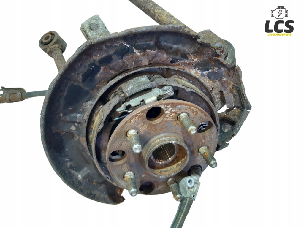 Ступиця правий задній lexus is ii 220 250 Недорого