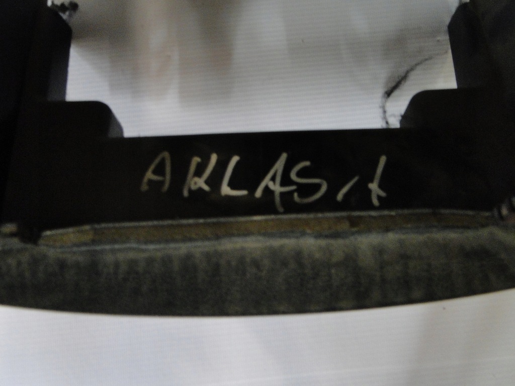 фото №13, Mercedes a klasa w169 приборная панель приборная приборная панель