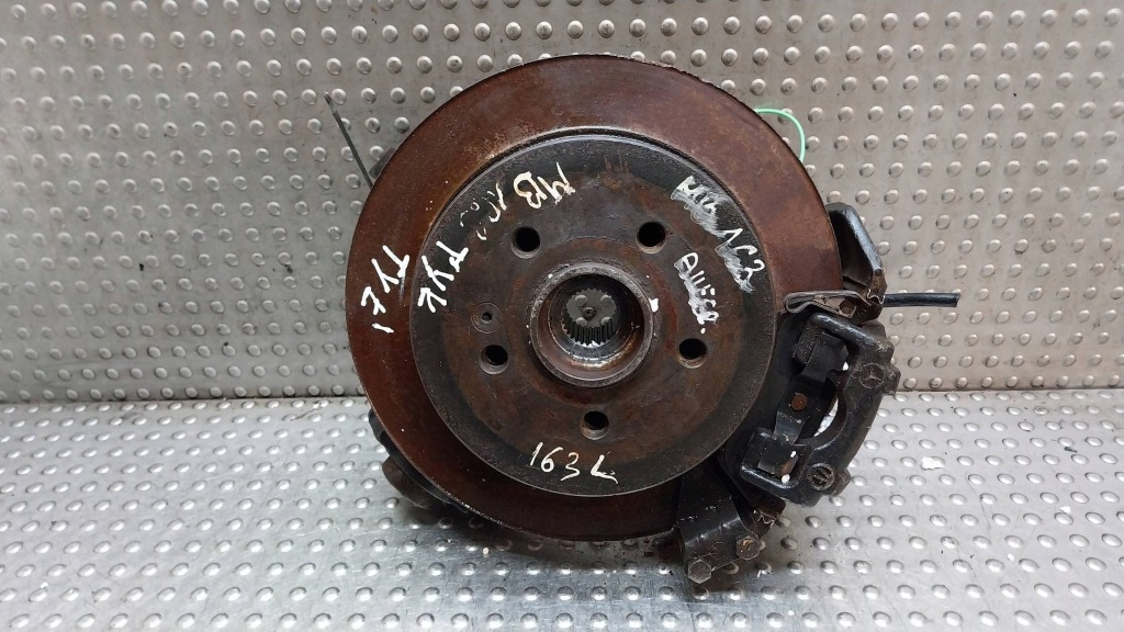 Купить Поворотный кулак ступица суппорт правый задний  mercedes ml w163 3.2 v6