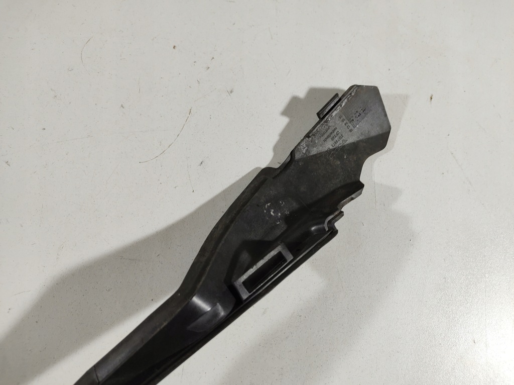 фото №13, Volvo v40 12- молдинг стекло левая