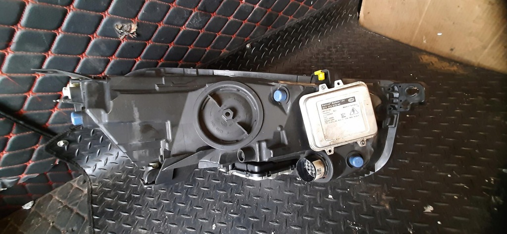 фото №12, Лампа лівий перед anglik jaguar xe gx73-13w030-dg