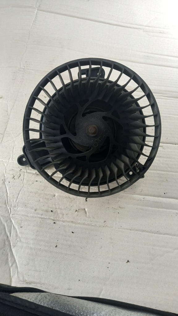 фото №1, Вентилятор отопителя citroen berlingo 2.0hdi 04r