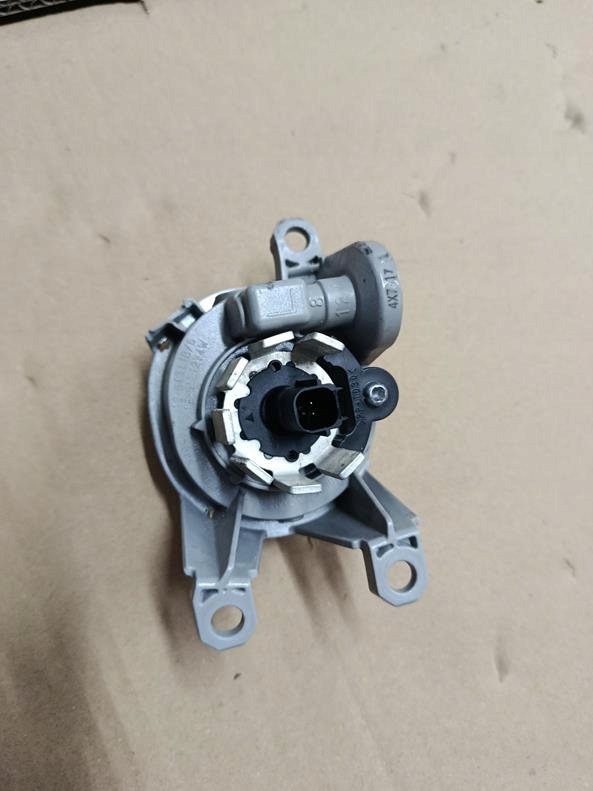 фото №3, Лівий протитуманна фара led toyota camry ix 24+ оригінал