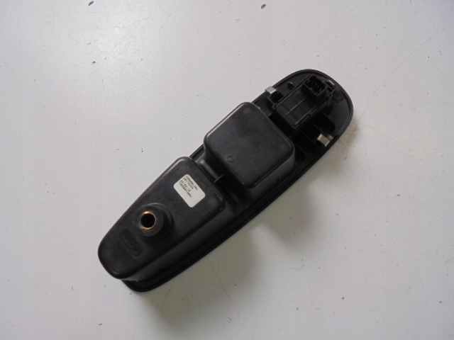 фото №3, Панель скло правий перед fiat 500l 2016 rok