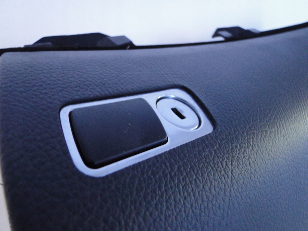 фото №8, Mercedes s klasa 221 w221 бардачок пасажира