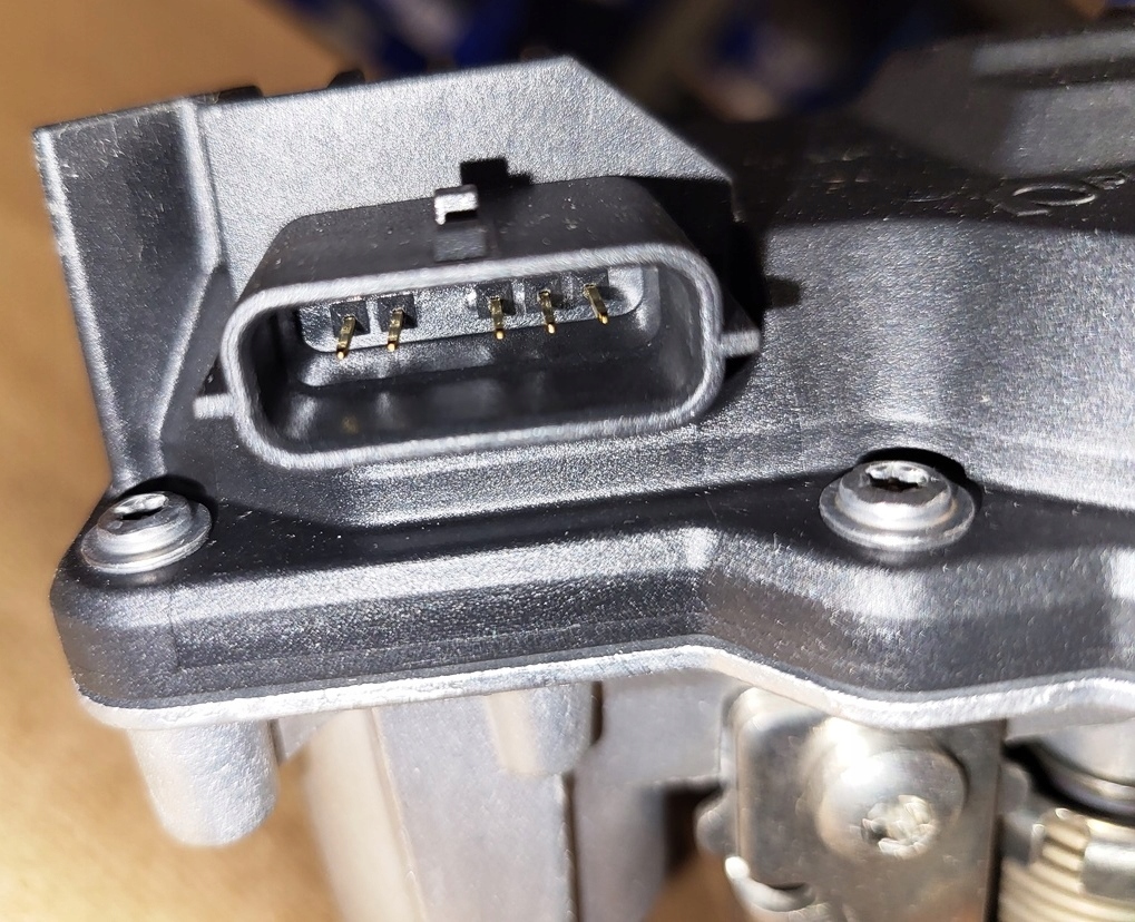 фото №13, Новый оригинальный клапан egr renault megane iii scenic iii 1.6dci 147b000q0d