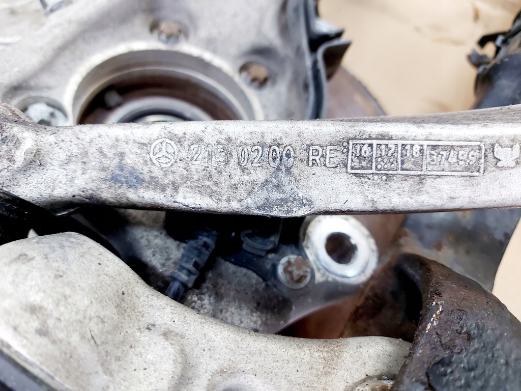 фото №7, Mercedes glc w253 поворотный кулак перед правая 4matic рычаг амортизатор 17r.