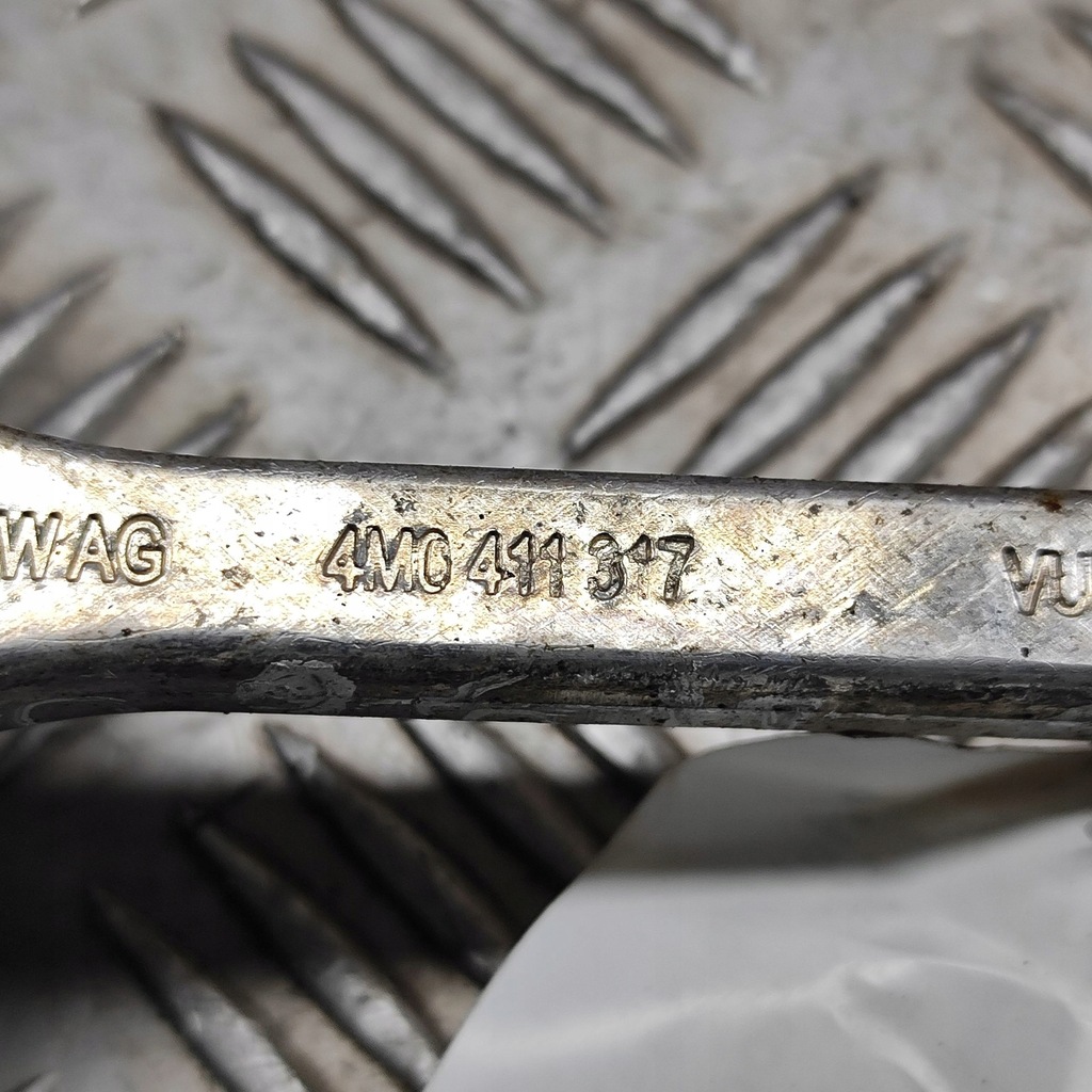 фото №6, Audi e-tron 2019 правая сторона соединитель стабилизатора передний