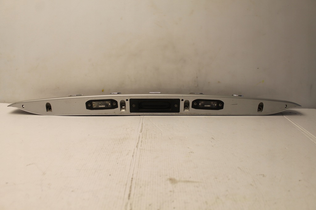 фото №6, Накладка крышки микровыключатель volvo v50 lift 2007r- 426