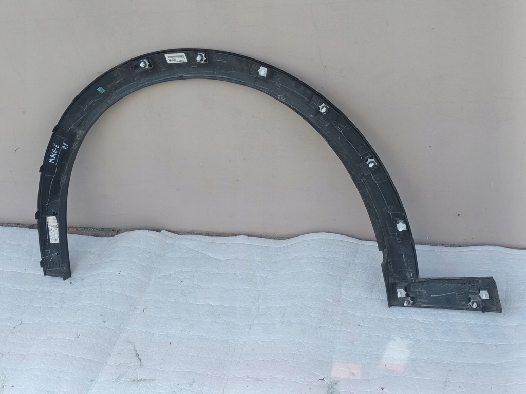 фото №7, Молдинг передняя правая ford mustang mach-e правый перед