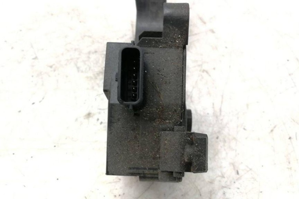 фото №7, Педаль газа renault grand scénic iii jz0/1_ 180020024r 1.46l дизель 2015