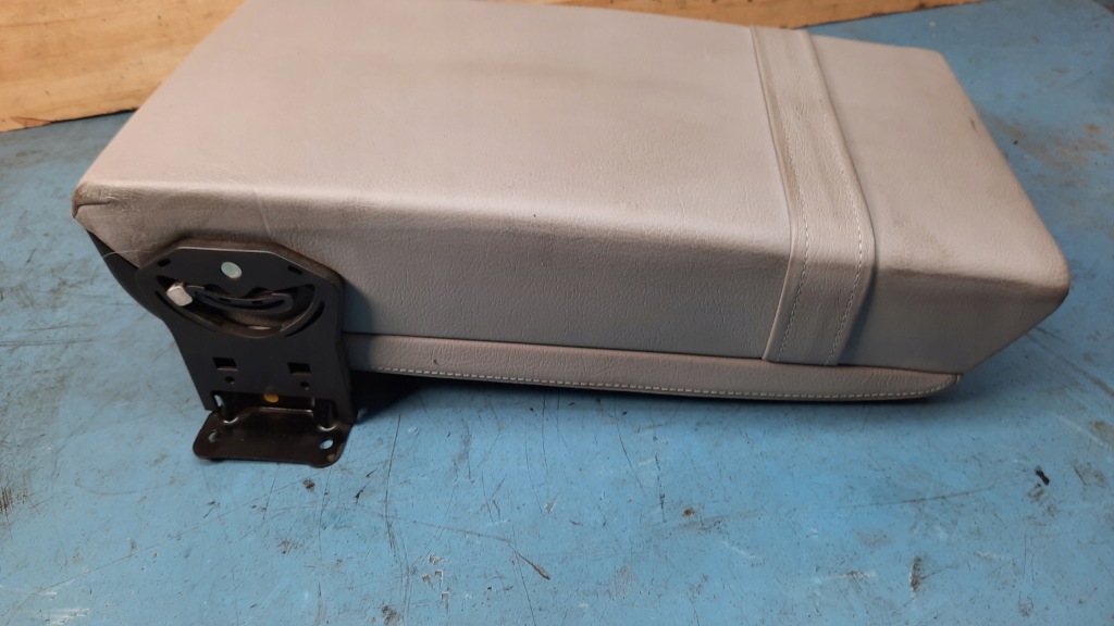 фото №5, Podłokientik задний сиденье mercedes w220 s-klasa