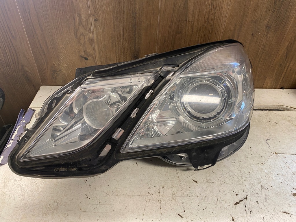 фото №1, Mercedes w212 лампа лівий перед ксенон