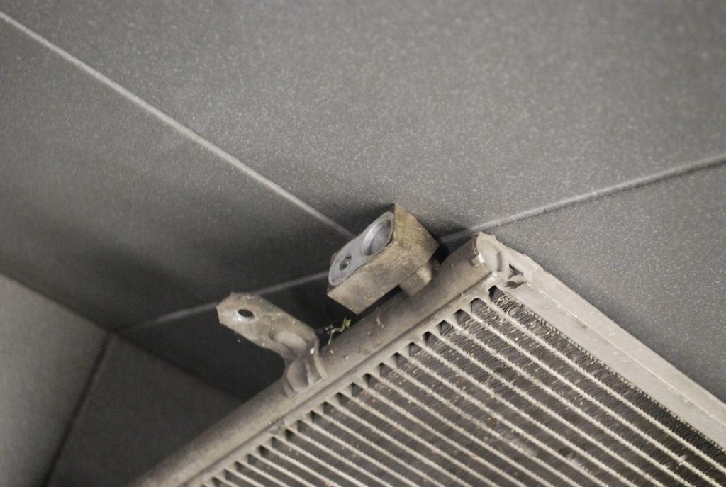 фото №6, Радиатор кондиционера a4 b6 1.9 tdi 8e0260401d