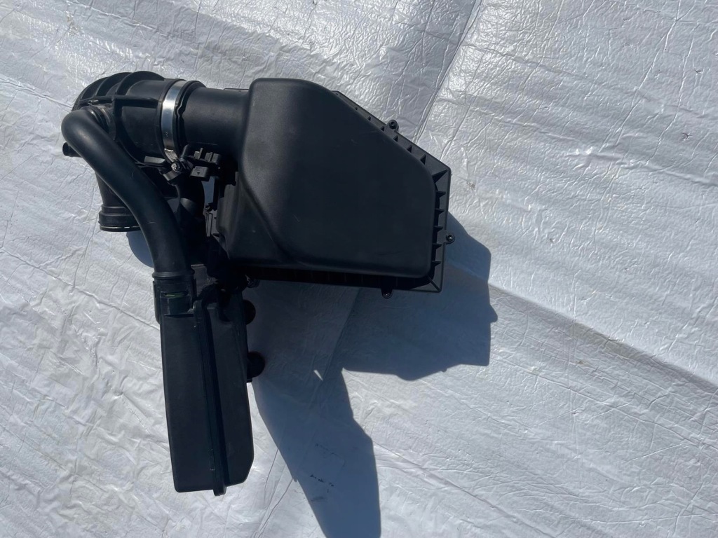 фото №8, Bmw g30 g11 g15 g16 резонатор впуск труба корпус фільтра повітря 540i usa