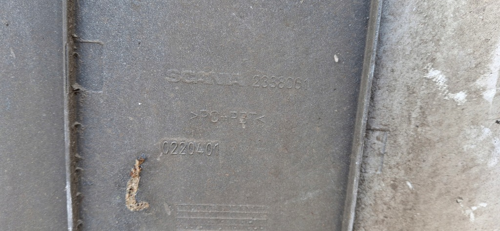 фото №12, Scania r s спойлер międzyosiowy обшивка панель захист 2338061 2338038