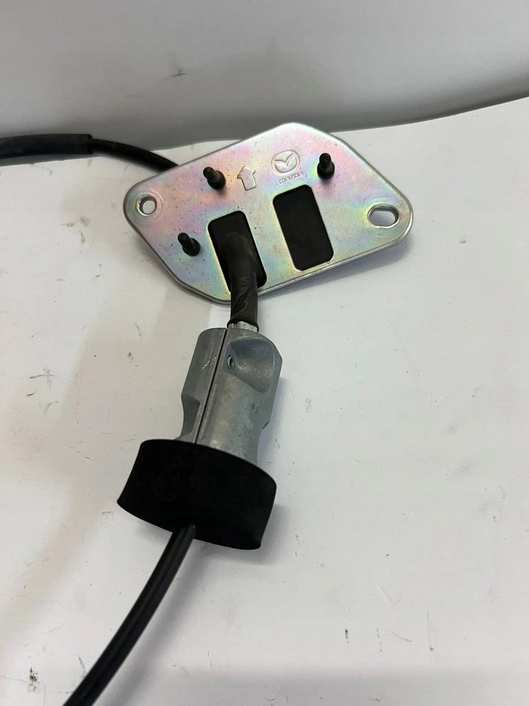 фото №8, Mazda 2 dj 2014- автоматична коробка передач трос перемикання передач