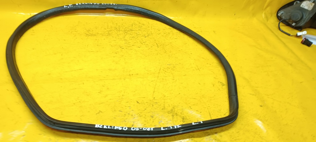 фото №1, Прокладка дверь левый задняя berlingo 2008r