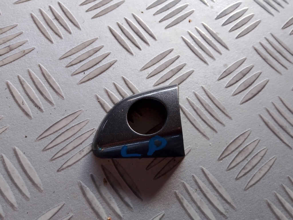 фото №1, Peugeot 308 ii sw kombi t9 lift заглушка ручка дверь левый перед