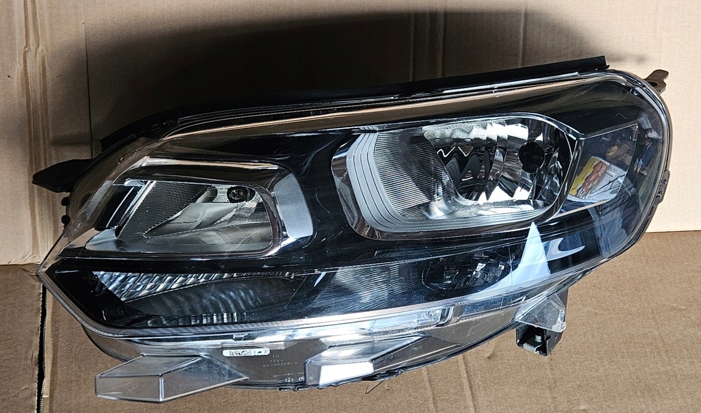 фото №16, Citroen jumpy iii vivaro iii 16-22 лампа правая + левая