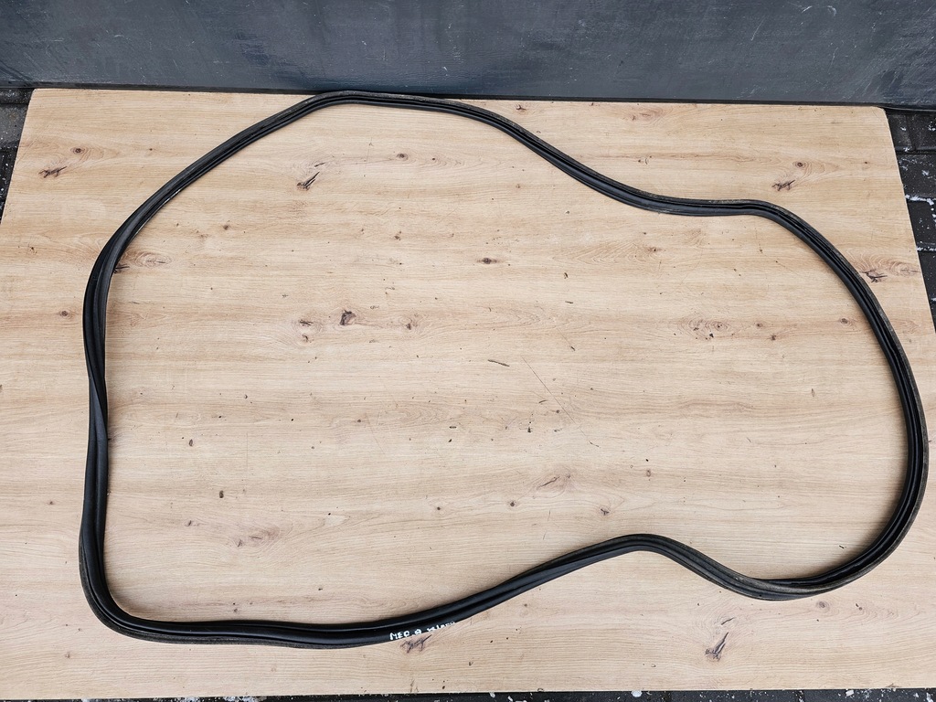 фото №1, Прокладка задний крышки багажника opel meriva b