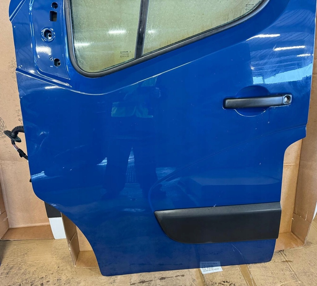фото №1, Дверь левая перед стекло молдинг ручка renault master iv iii movano nv400