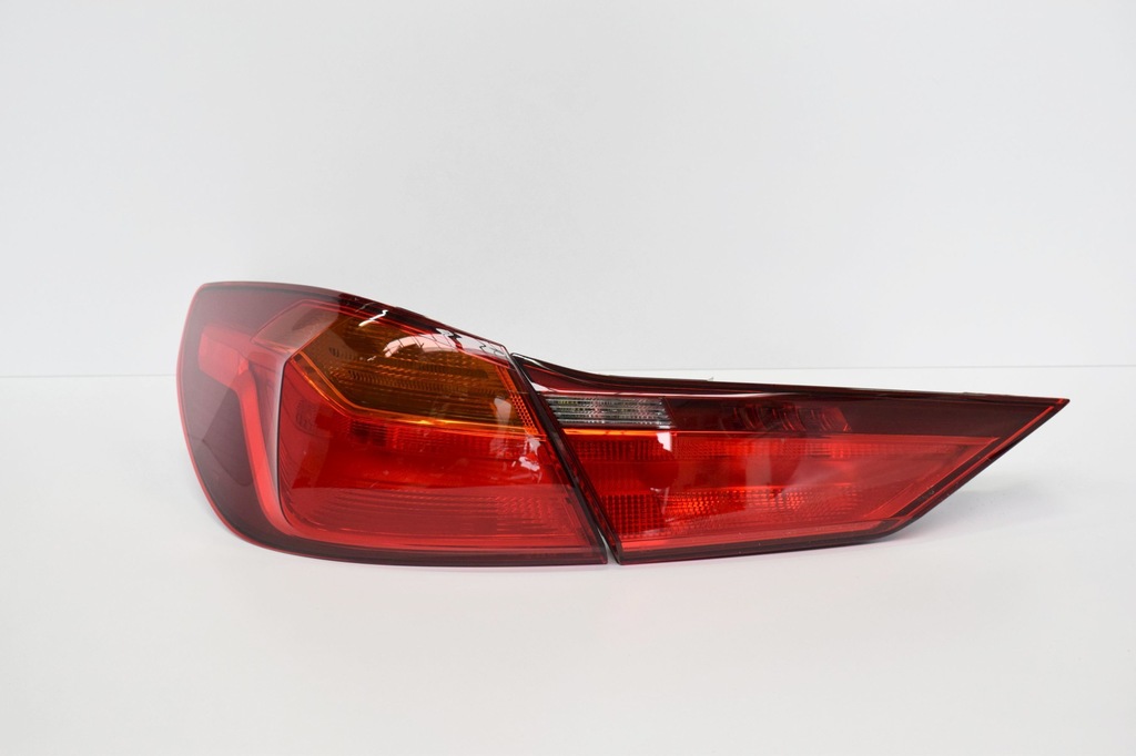 фото №1, Лампа левая задняя задняя bmw 1 f40