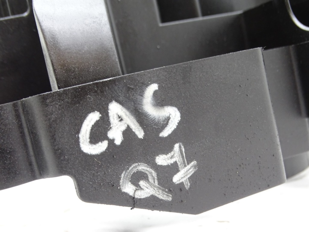 фото №8, Вкладыш картера масляный audi q7 4l touareg 3.0 tdi 059103138s