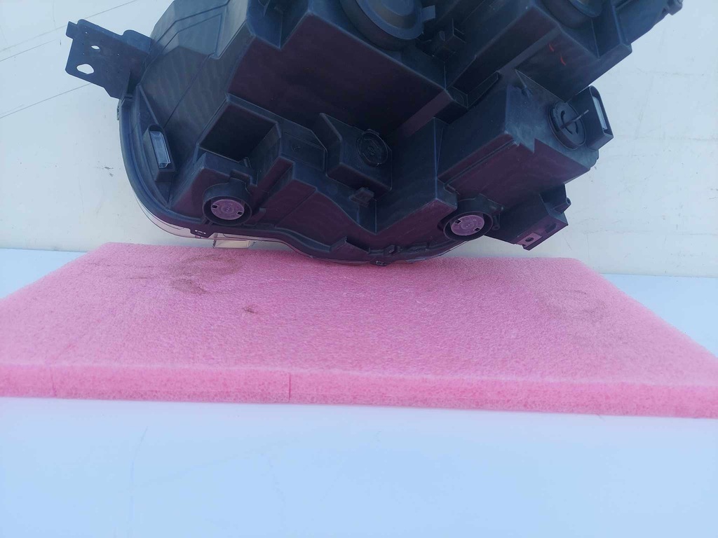 фото №8, Opel combo e лампа правая перед передняя led nowa o 18