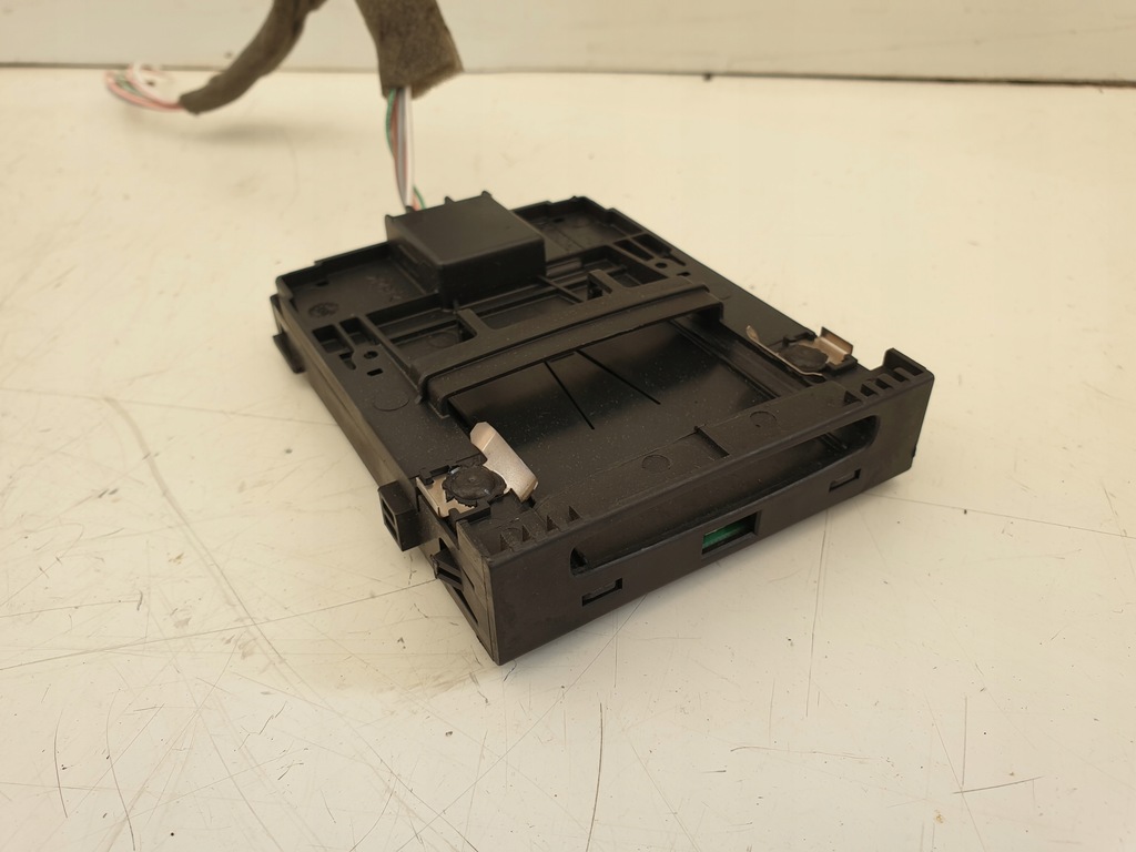 фото №1, Считыватель замок зажигания renault megane iii coupe eu