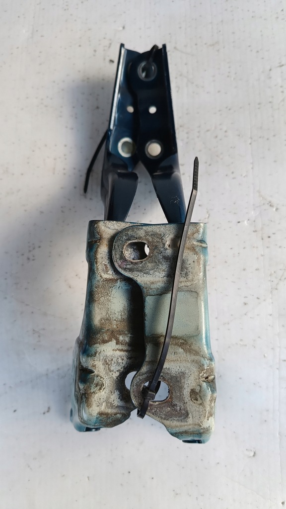 фото №4, Kia niro петли капот правый левый