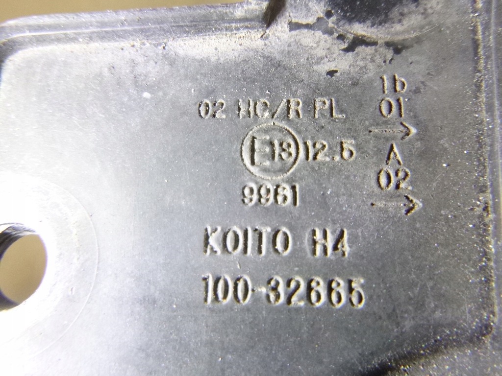 фото №7, Лампа передняя suzuki liana 2001r.