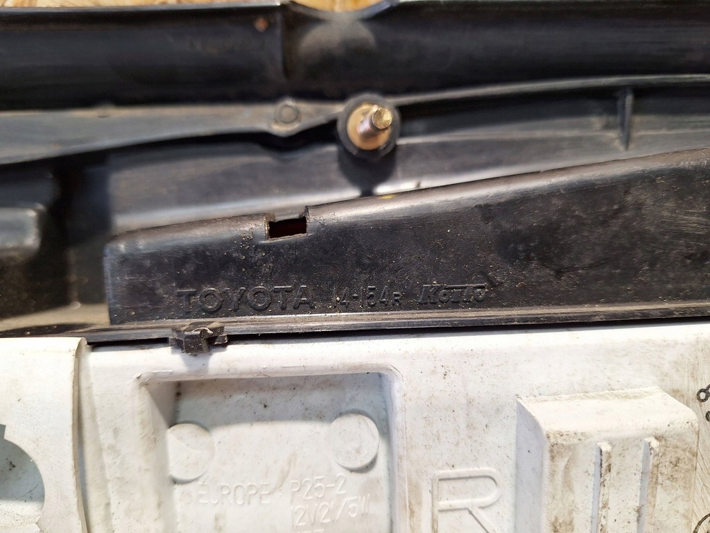 фото №7, Лампа задняя правая toyota supra iii 86-93 europa