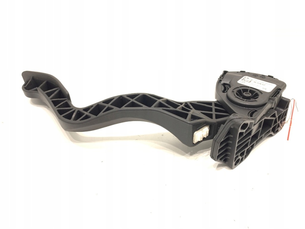 Потенциометр газа opel crossland 3637657 1.2 131km педаль Цена