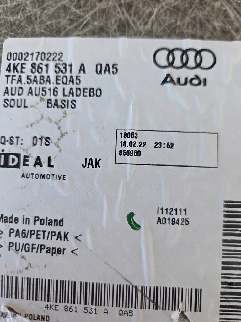 фото №7, Audi q8 e-tron s 4ke оббивка багажника обшивки підлога поріг 4k4863880a