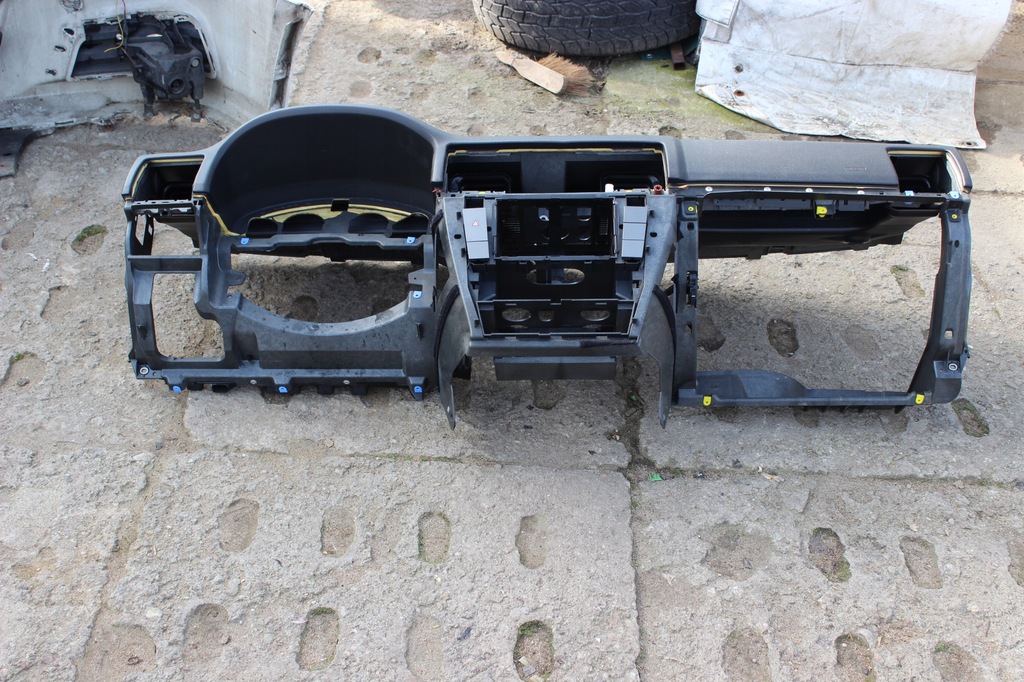 фото №1, Панель приладів консоль vectra c lift