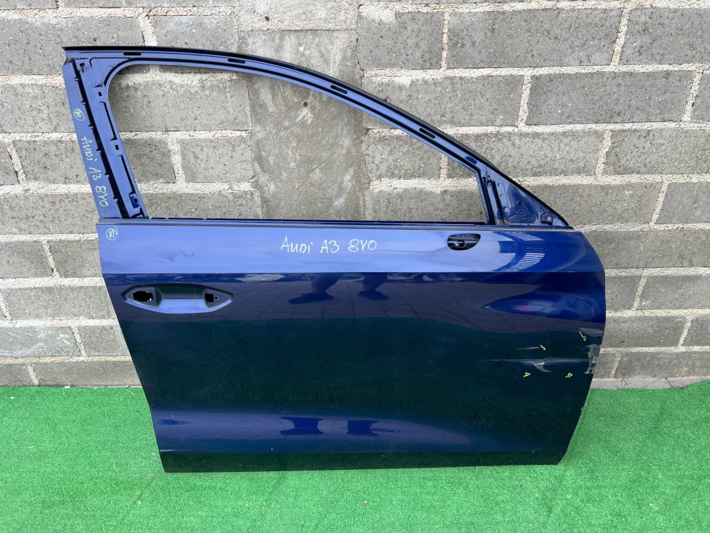 фото №1, Audi a3 8y 8y0 дверь правое передние правый перед