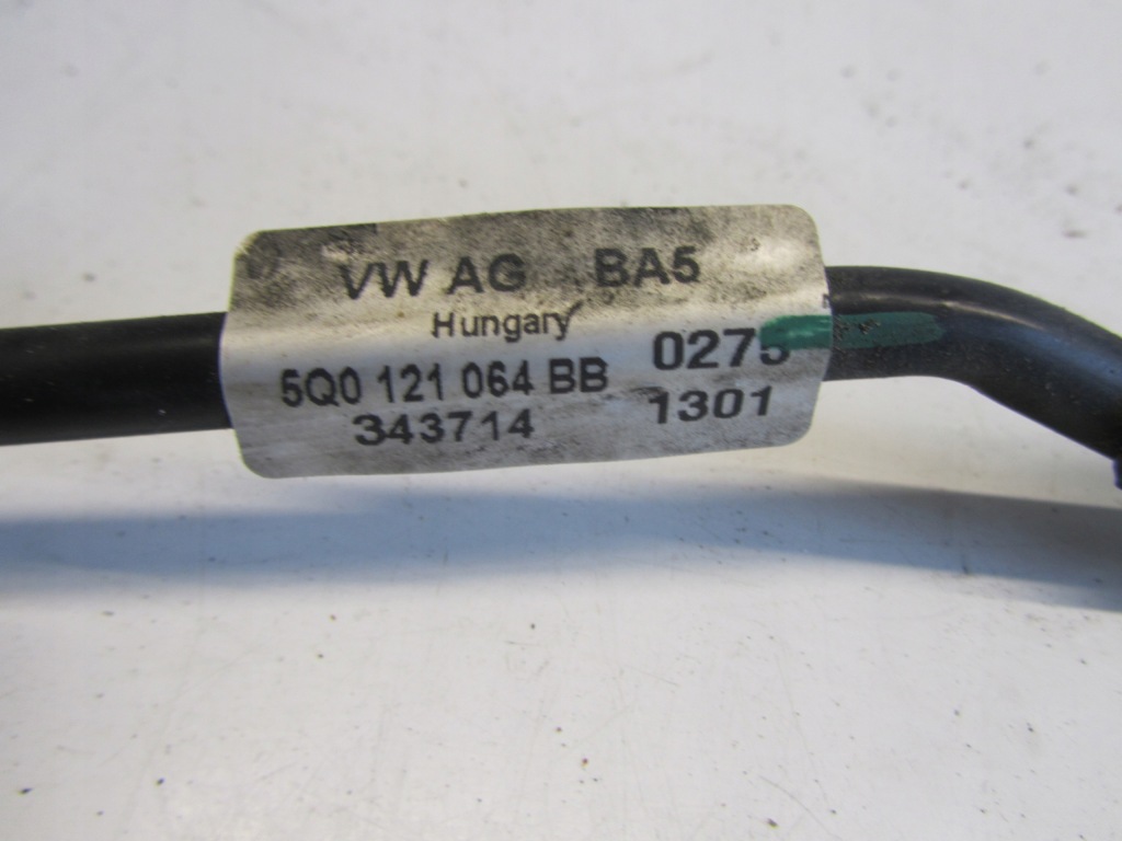 фото №2, Шланг wąż труба wody vw golf vii 04l121064ad