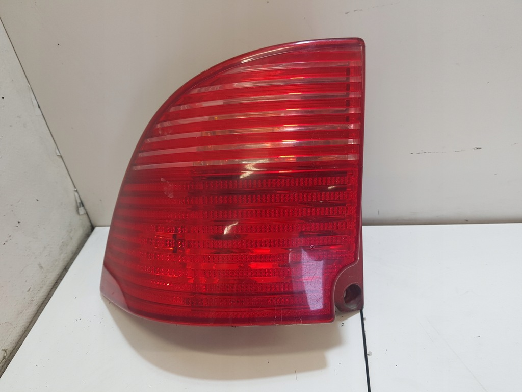 фото №1, Лампа левая задняя saab 9-5