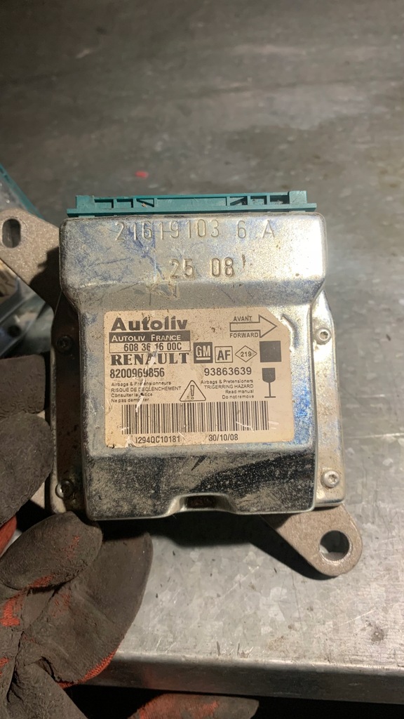 фото №1, Trafic ii vivaro a датчик модуль подушка безпеки 8200969856