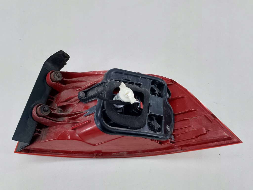 фото №15, Лампы задняя комплект vw passat b7 3af945095e 3af945096e kombi