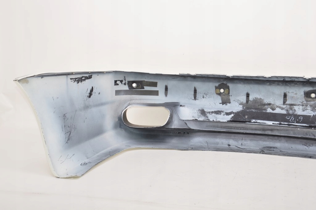 фото №11, Maserati quattroporte 2009-2012 бампер задня