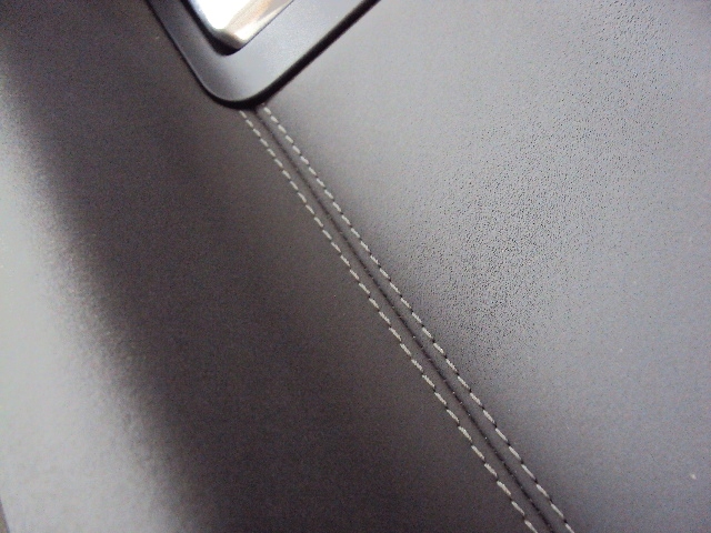 фото №4, Обивка дверь правый задняя discovery sport l550