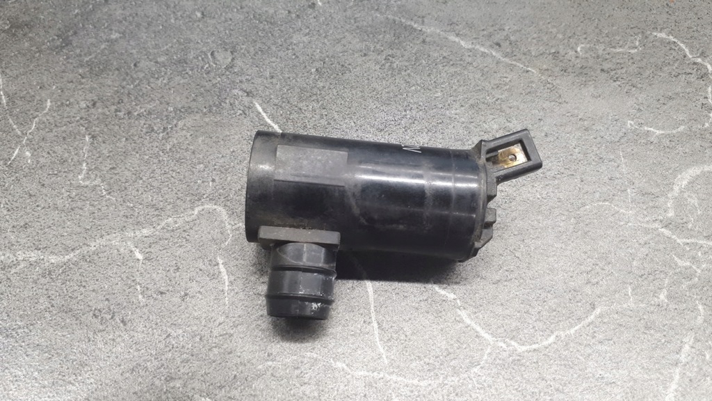 фото №9, 860310-1260 помпа омивача mazda 323f 1.9i
