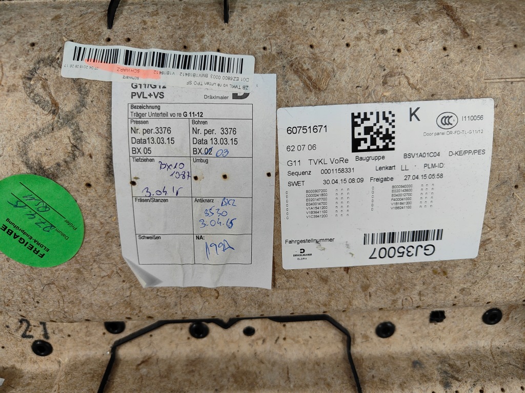 Обивка обшивка дверь правый перед bmw g11 bowers wilkins nappa чёрный Доставка