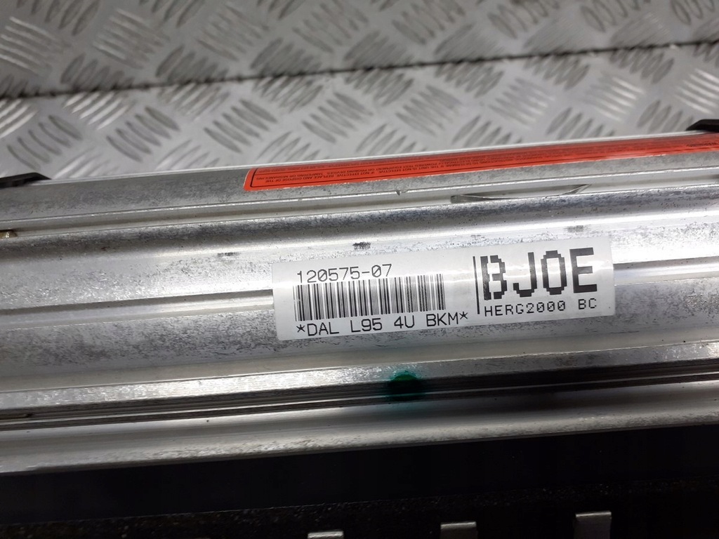 фото №4, Подушка подушка безпеки пасажира mazda 323 f