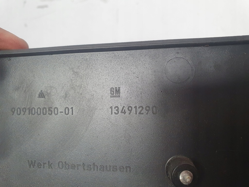 фото №3, Opel insignia b кронштейн подкладка регистрационного