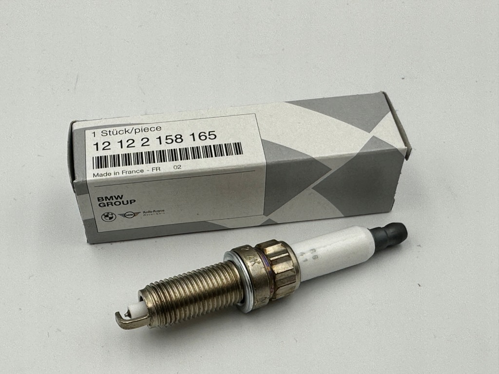 Nowa свеча зажигания mini r55 r56 r60 r61 2158165 Цена